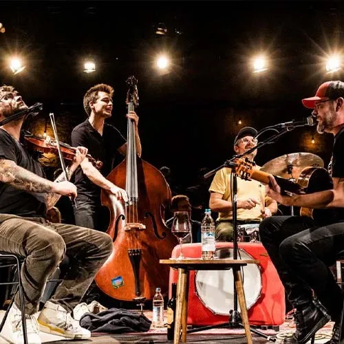 Veranstaltungsmotiv: DJANGO 3000 - unplugged